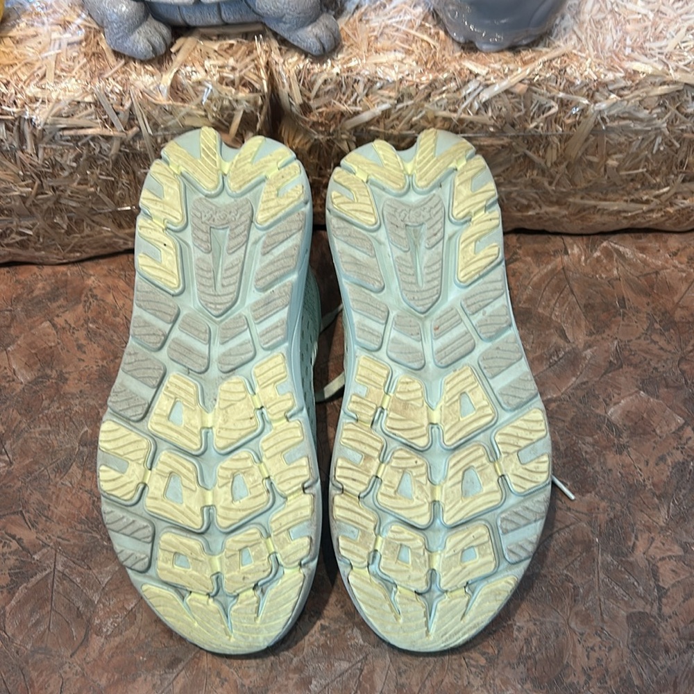 HOKA Women's Kawana 2 Performance shoes - Picture 9 of 12